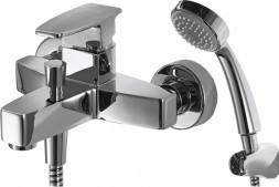 Смеситель для ванны Bravat Riffle с коротким изливом и душевой лейкой, хром (F672106C-B)