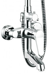 Душевая колонна Bravat ECO со смесителем для ванны, поворотный излив, хром (F6111147C-A-RUS)