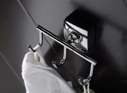 Крючок тройной Fixsen Kvadro, хром (FX-61305C)