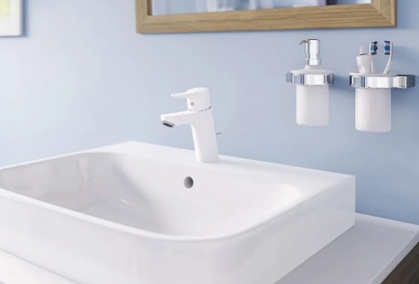 Смеситель для раковины KLUDI PURE&amp;amp;EASY 70 однорычажный, c донным клапаном, белый (373829165)