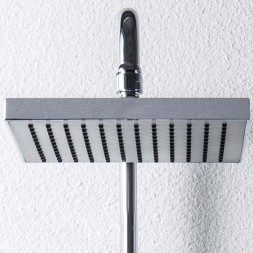 Душевая колонна Bravat OPAL со смесителем для ванны, поворотный излив, хром (F6125183CP-A-RUS)