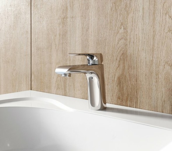 Смеситель для раковины Ravak Flat FL 013.00 с донным клапаном, керамический картридж, хром (X070117)