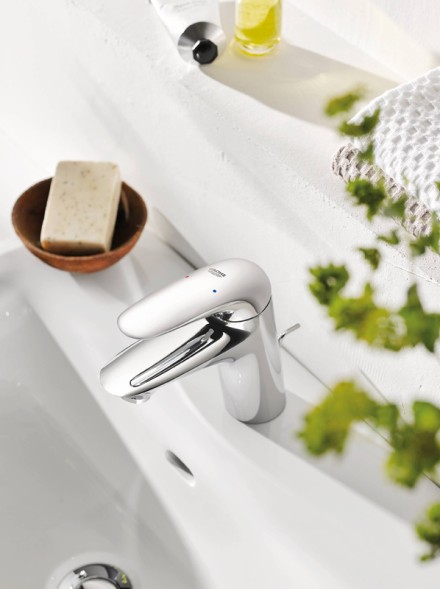 Смеситель для раковины GROHE Eurostyle с донным клапаном, хром (23707003)