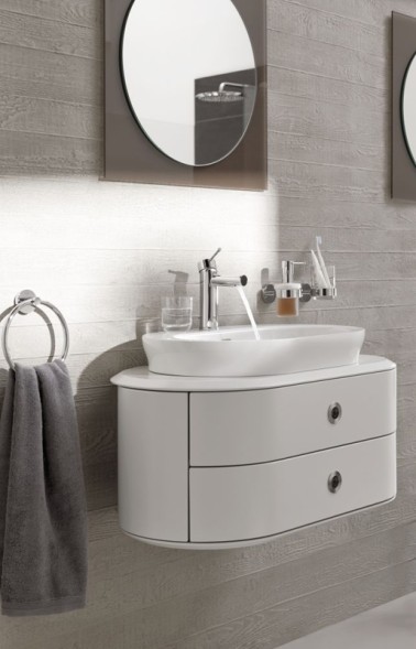 Смеситель для раковины с донным клапаном и низким изливом Grohe Essence+ Хром (32898001)